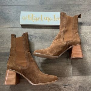 Steve Madden Argent Square Toe Suede Booties NWOT